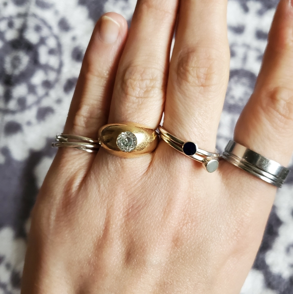Gold filled vintage ring aquamarine stone size 6